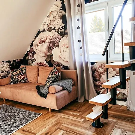 Apartment Milo Cie Widziec