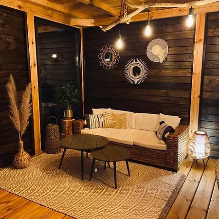 Milo Cie Widziec Appartamento *